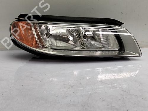 Used Right headlight Right headlight VOLVO XC70 II (136) D5 AWD (185 hp) 33815382 33815382