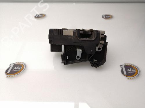 Front right lock OPEL VIVARO A Van (X83) 1.9 DI (F7) | BP23873955C97 
