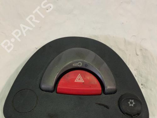 Used Warning switch Warning switch SMART CITY-COUPE (450) 0.6 (S1CLB1, 450.331, 450.336) (45 hp) 33767457 33767457