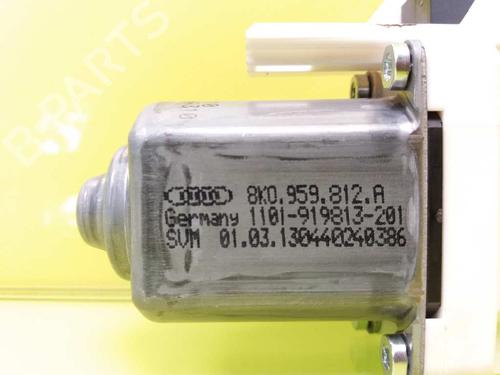 Rudehejsemotor bagstkærm højre AUDI A4 B8 Avant (8K5) 2.0 TDI (143 hp) 23386248