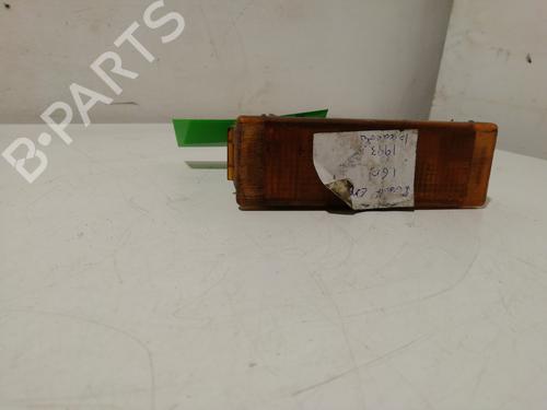 Used Right front indicator RENAULT RAPID Box Body/MPV (F40_, G40_) 1.4 (F402) (58 hp) 25457712