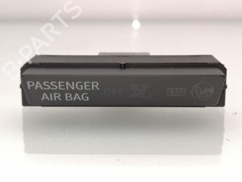 Used Display monitor SEAT IBIZA V (KJ1, KJG) 1.0 TSI (116 hp) 23856730
