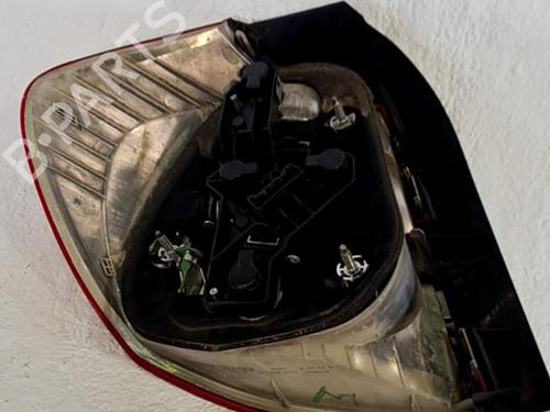 Używane Lampa tylna prawa BMW 1 (E87) 118 d (122 hp) 29992081