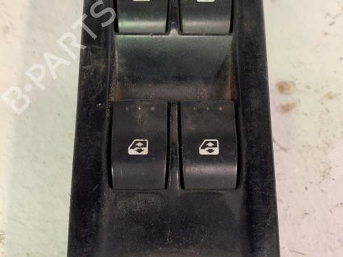 Used Left front window switch Left front window switch RENAULT SCÉNIC II (JM0/1_) 1.5 dCi (JM1E, JM16) (106 hp) 34210117 34210117