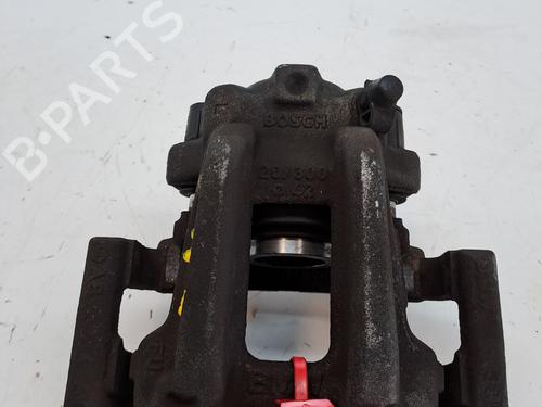 Remklauw links achter BMW 3 (F30, F80) 320 d (184 hp) 23367343
