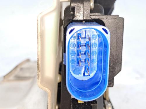 Front right lock VW GOLF V (1K1) 1.9 TDI | BP25248699C97 
