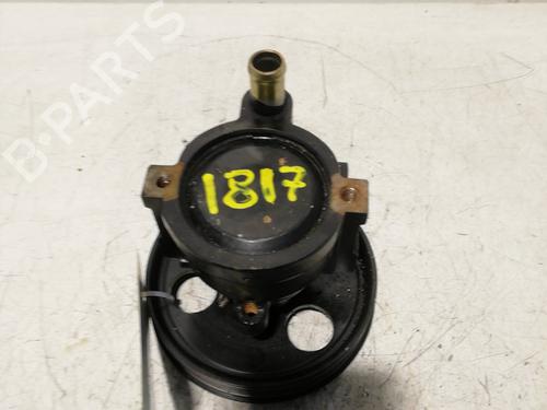 Used Steering pump RENAULT MEGANE I Classic (LA0/1_) 1.6 e (LA0F, LA0S) (90 hp) 25458079