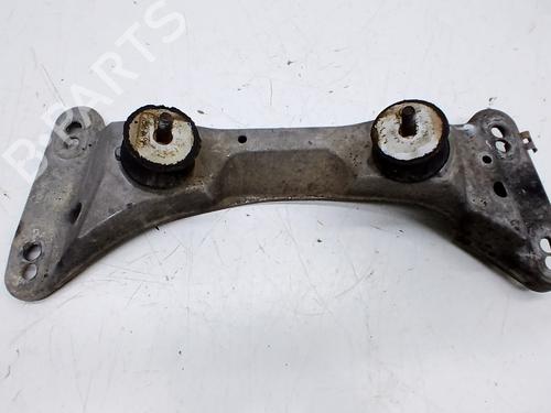 Used Gearbox mount Gearbox mount BMW 3 (E46) 320 d (150 hp) 33762532 33762532
