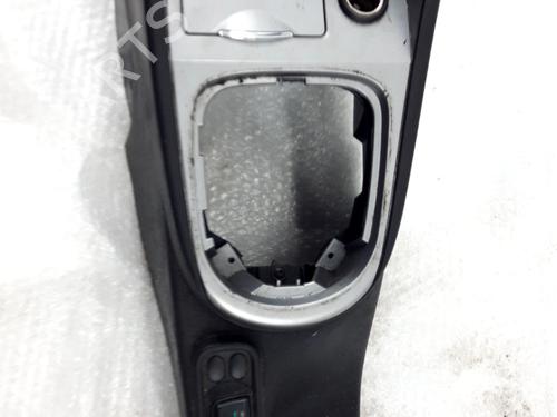 Console centrale ALFA ROMEO 147 (937_) 1.9 JTD (937.AXF1A, 937.BXF1A) (101 hp) 32281571