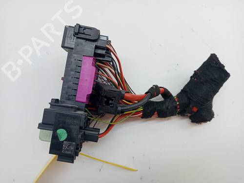 Used Fuse box SEAT IBIZA V (KJ1, KJG) 1.0 TSI (95 hp) 23339744