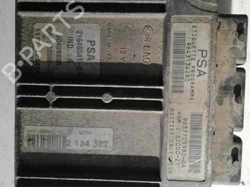 Used Engine control unit (ECU) CITROËN SAXO (S0, S1) 1.4 VTS (75 hp) 25915412