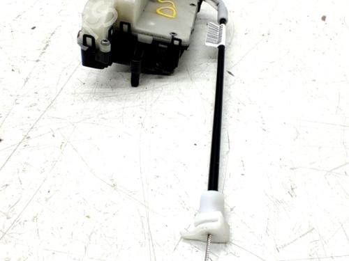 Højre bagtil lås PEUGEOT 2008 I (CU_) 1.5 BlueHDI 120 (120 hp) 32106018