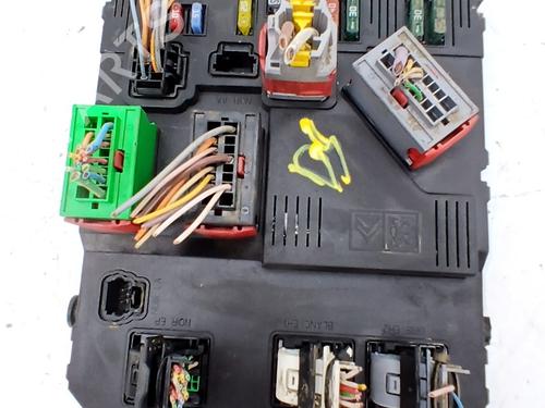 Used Electronic module Electronic module PEUGEOT PARTNER MPV (5_, G_) 1.9 D (69 hp) 35721610 35721610