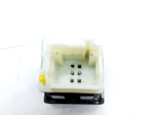 Switch PEUGEOT PARTNER Box Body/MPV 1.6 HDi / BlueHDi 75 | BP32257827I30