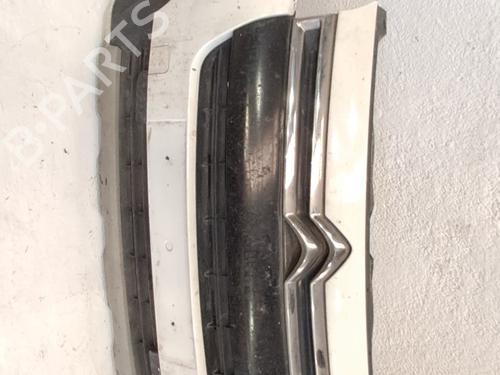 Used Front bumper Front bumper 38416210 38416210