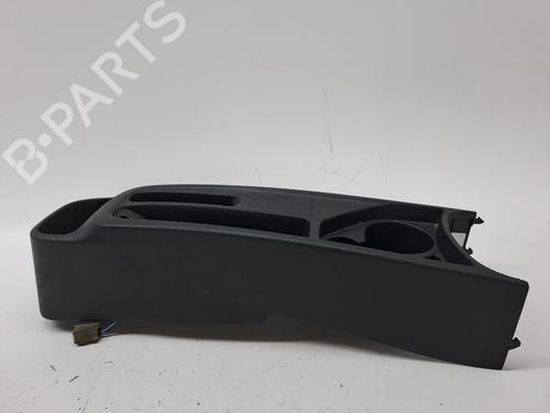 Used Armrest / Center console HYUNDAI i10 II (BA, IA) 1.0 (67 hp) 23364261