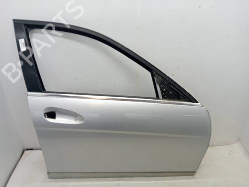 Used Right front door MERCEDES-BENZ C-CLASS (W204) C 200 CGI (204.048) (184 hp) 23352165
