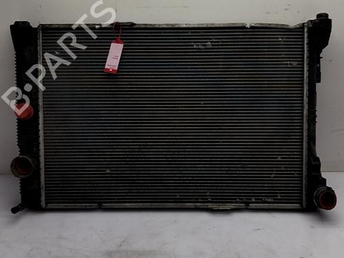 Used Water radiator Water radiator MERCEDES-BENZ C-CLASS (W204) C 200 CDI (204.001) (136 hp) 34210054 34210054