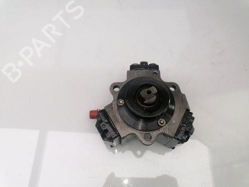 Pompe à carburant MERCEDES-BENZ E-CLASS (W210) E 320 CDI (210.026) (197 hp) 25613739