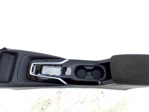 Mittelkonsole Mittelkonsole TOYOTA COROLLA Estate (_E21_) 1.8 Hybrid (ZWE211W) (122 hp) 33763501 33763501