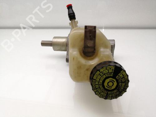Used Brake master cylinder PEUGEOT 407 (6D_) 2.0 HDi 135 (6DRHRH, 6DRHRE, 6DRHRG, 6DRHRJ) (136 hp) 23378231