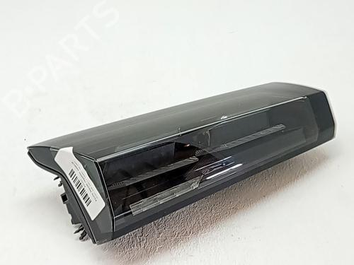 Used Left tailgate light Left tailgate light PEUGEOT 2008 II (UD_, US_, UY_, UJ_, UR_, UC_) 1.2 PureTech 100 (USHNK) (101 hp) 33763827 33763827