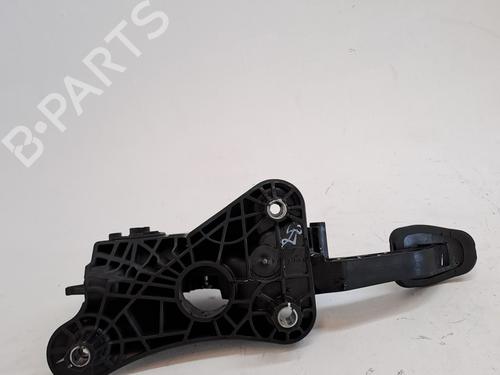 Clutch pedal RENAULT CLIO V (B7_) 1.0 TCe 90 (B7MT) | BP25998784I13 