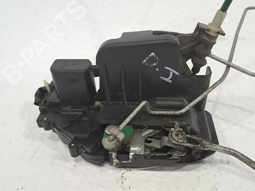 Front left lock KIA SORENTO I (JC) 2.5 CRDi | BP24608478C98 