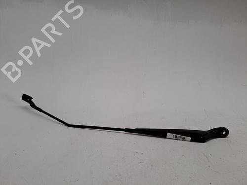 Used Front windshield wiper arm PEUGEOT 208 I (CA_, CC_) 1.5 BlueHDI 100 (102 hp) 24848729