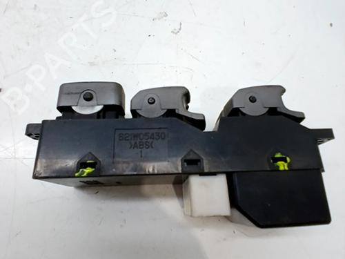 Pulsantiera anteriore sinistra SSANGYONG RODIUS II 2.0 Xdi (155 hp) 29990722