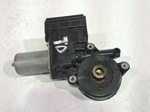 Right rear window motor TOYOTA YARIS (_P21_, _PA1_, _PH1_) 1.5 Hybrid (MXPH10, MXPH11) | BP29024160E22 
