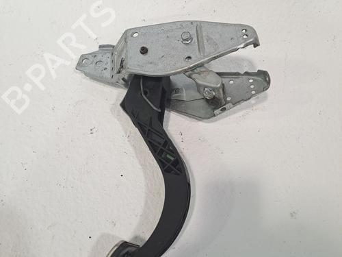 Pédale d'embrayage OPEL ASTRA H GTC (A04) 1.9 CDTi (L08) | BP24587120I13 