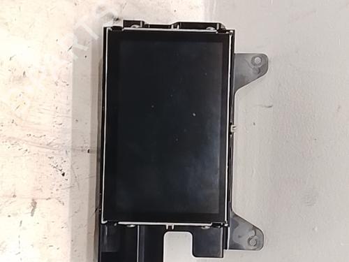 display-monitor-renault-kadjar-ha_-hl_-2015-38419987 main image