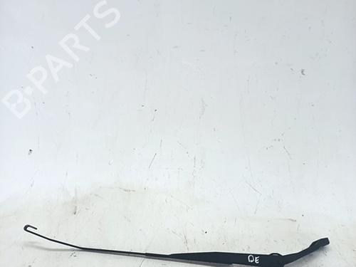 Front windshield wiper arm HONDA CIVIC VI Hatchback (EJ, EK) 1.4 i S (EJ9) | BP29557599C143 