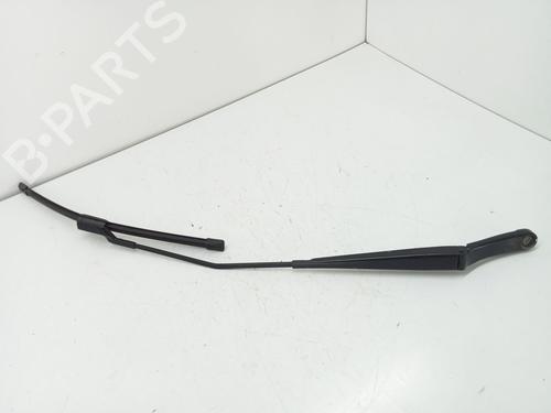 Used Front windshield wiper arm VW GOLF VII (5G1, BQ1, BE1, BE2) 1.4 GTE Hybrid (204 hp) 28975199