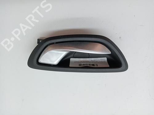 Højre fortil invendig håndtag RENAULT MEGANE IV Hatchback (B9A/M/N_) 1.2 TCe 130 (B9MR) (130 hp) 23353959