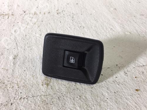 Used Right front window switch Right front window switch 39557966 39557966