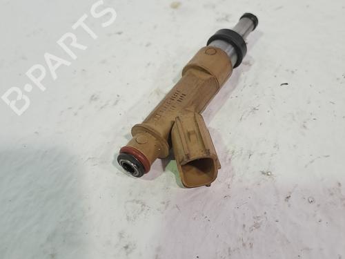Injector TOYOTA AURIS (_E18_) 1.8 Hybrid (ZWE186_, ZWE186R) | BP26706686M100 
