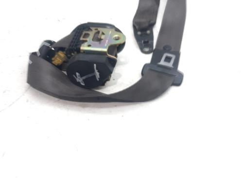 Used Front left seatbelt Front left seatbelt AUDI A4 B6 (8E2) 2.0 (130 hp) 35771743 35771743