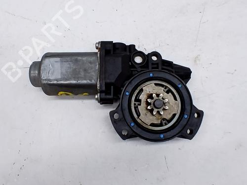 Used Right front window motor Right front window motor 38417425 38417425