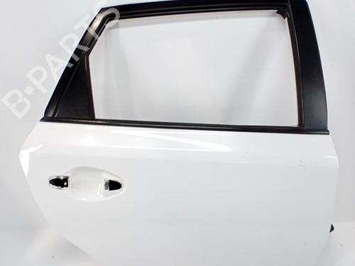 Dør høyre bak Dør høyre bak TOYOTA AURIS (_E18_) 1.4 D-4D (NDE180_, NDE180R) (90 hp) 33760535 33760535