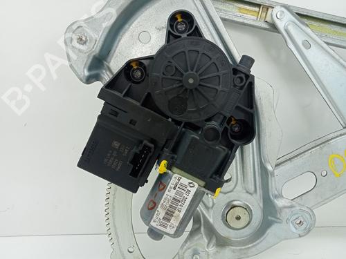 Rudehejsemekanisme Højre foran RENAULT MEGANE III Grandtour (KZ0/1) 1.5 dCi (KZ09, KZ0D, KZ1G, KZ29, KZ14, KZ1W, KZ10, KZ1F,... | BP28957933C23 