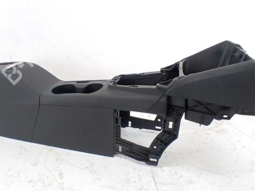 Middle console OPEL CROSSLAND X / CROSSLAND (P17, P2QO) 1.6 Turbo D (75) | BP32281542I22