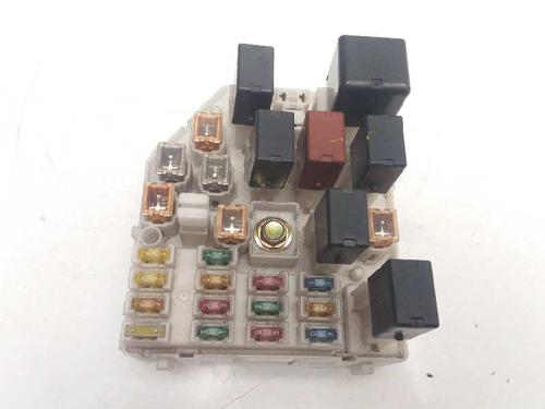 Caja reles / fusibles TOYOTA RAV 4 II (_A2_) 2.0 D 4WD (CLA20_, CLA21_, CLA20R, CLA21R) (116 hp) 23381665
