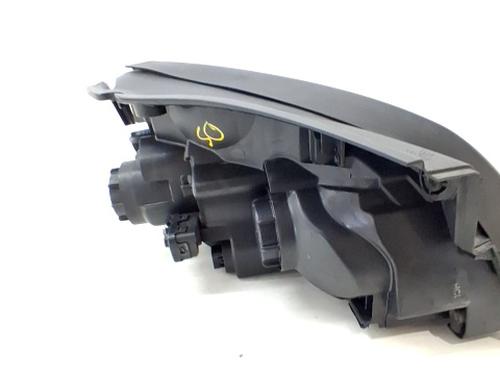 Scheinwerfer links KIA CARENS III MPV (UN) 2.0 CRDi 140 | BP29990947C28 