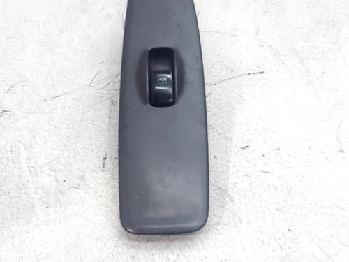 Used Right front window switch Right front window switch HYUNDAI ELANTRA III (XD) 1.6 (107 hp) 33764231 33764231
