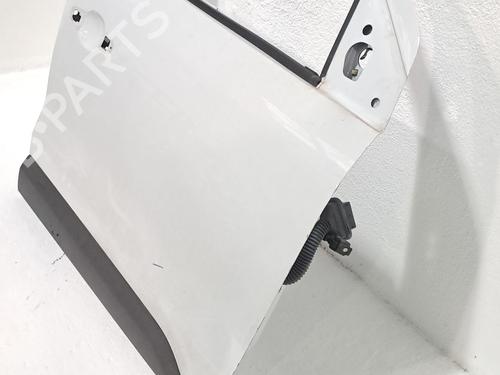 Used Right front door RENAULT EXPRESS Box Body/MPV 1.5 Blue dCi 75 (F6AA) (75 hp) 29228559