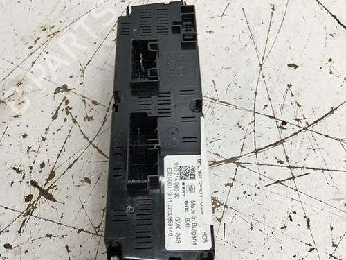 Climate control SEAT ARONA (KJ7, KJP) 1.0 TSI | BP38420554I5 - Image 2