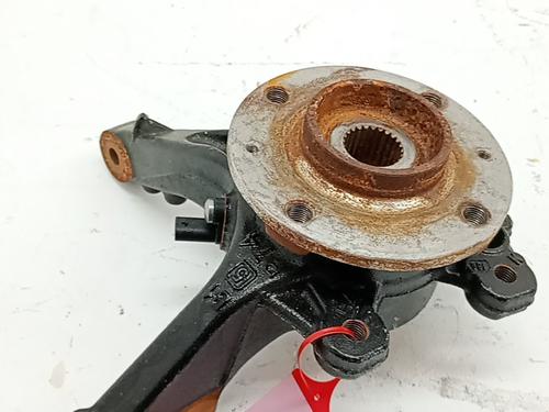 Used Left front steering knuckle Left front steering knuckle FIAT 600e / 600 (365_, 364_) Mild Hybrid (136 hp) 36002126 36002126