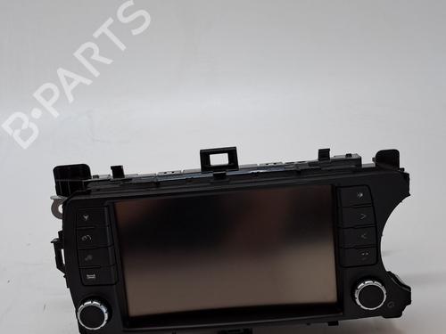 Used Display monitor TOYOTA YARIS (_P13_) 1.5 Hybrid (NHP130_, NHP130) (101 hp) 23288056